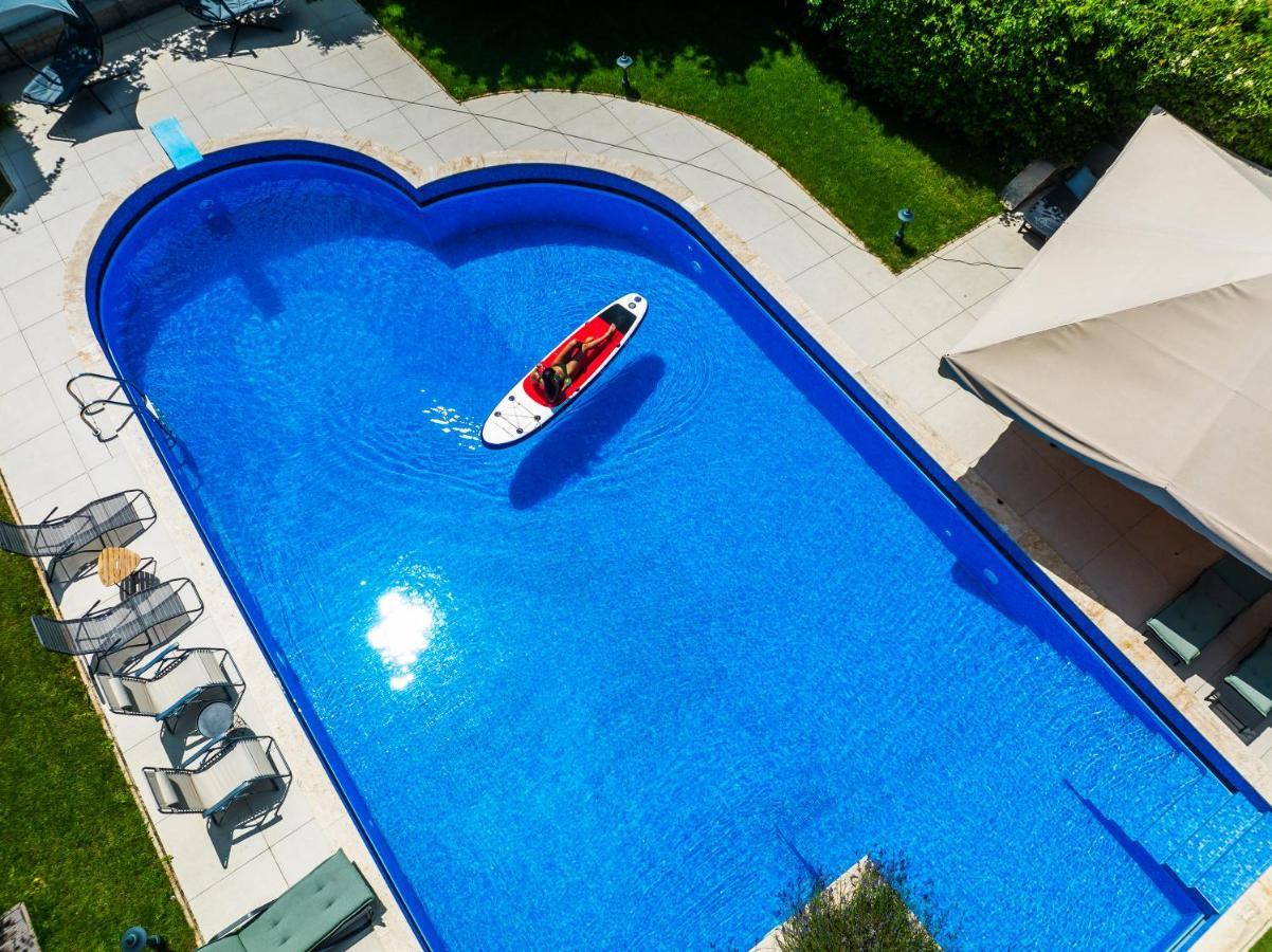 Fuege Villa Luxury & Wellness Балатонфюред Екстер'єр фото